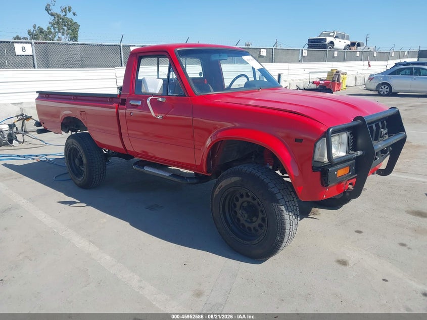 1982 TOYOTA PICKUP RN48 | JT4RN48D3C0027754 | UPCARS
