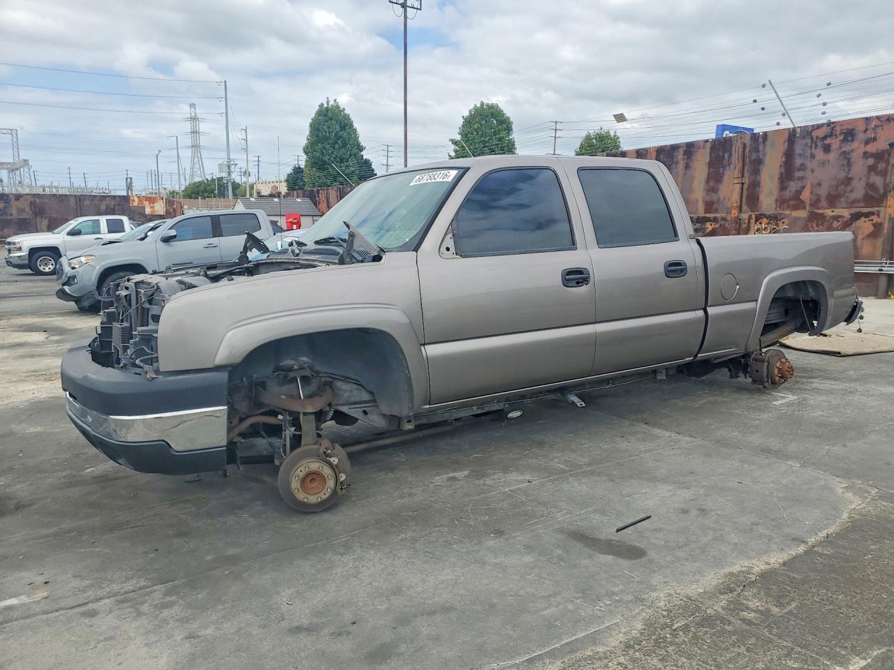 2006 CHEVROLET SILVERADO C2500 HEAVY DUTY | 1GCHC23U26F146524 | UPCARS
