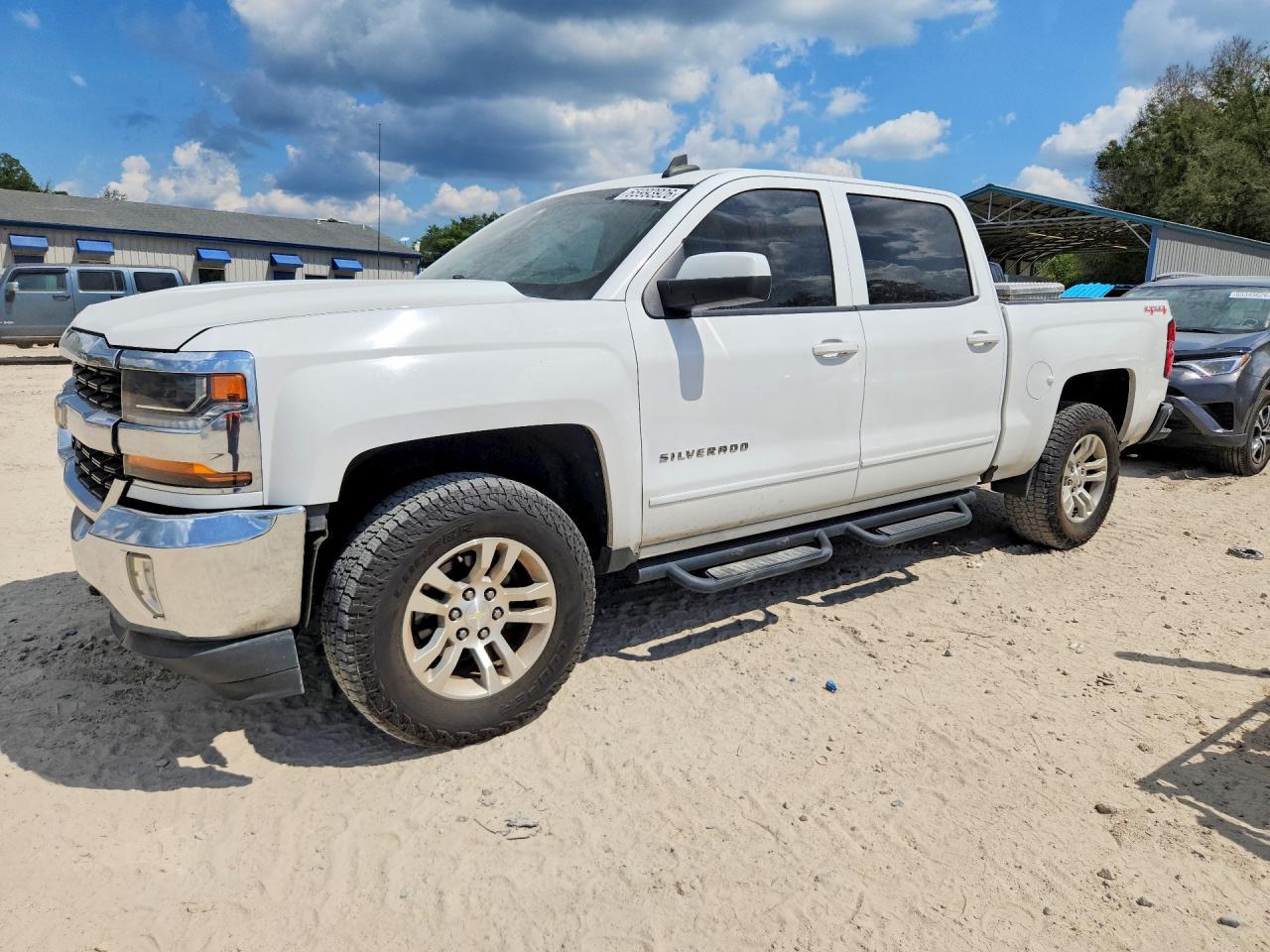 2017 CHEVROLET SILVERADO K1500 LT | 3GCUKREC1HG199151 | UPCARS