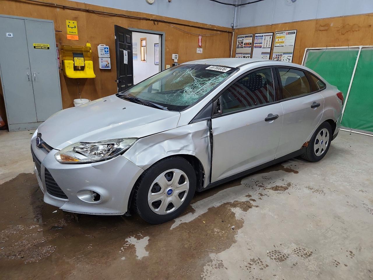 2012 FORD FOCU S | 1FAHP3E27CL187871 | UPCARS