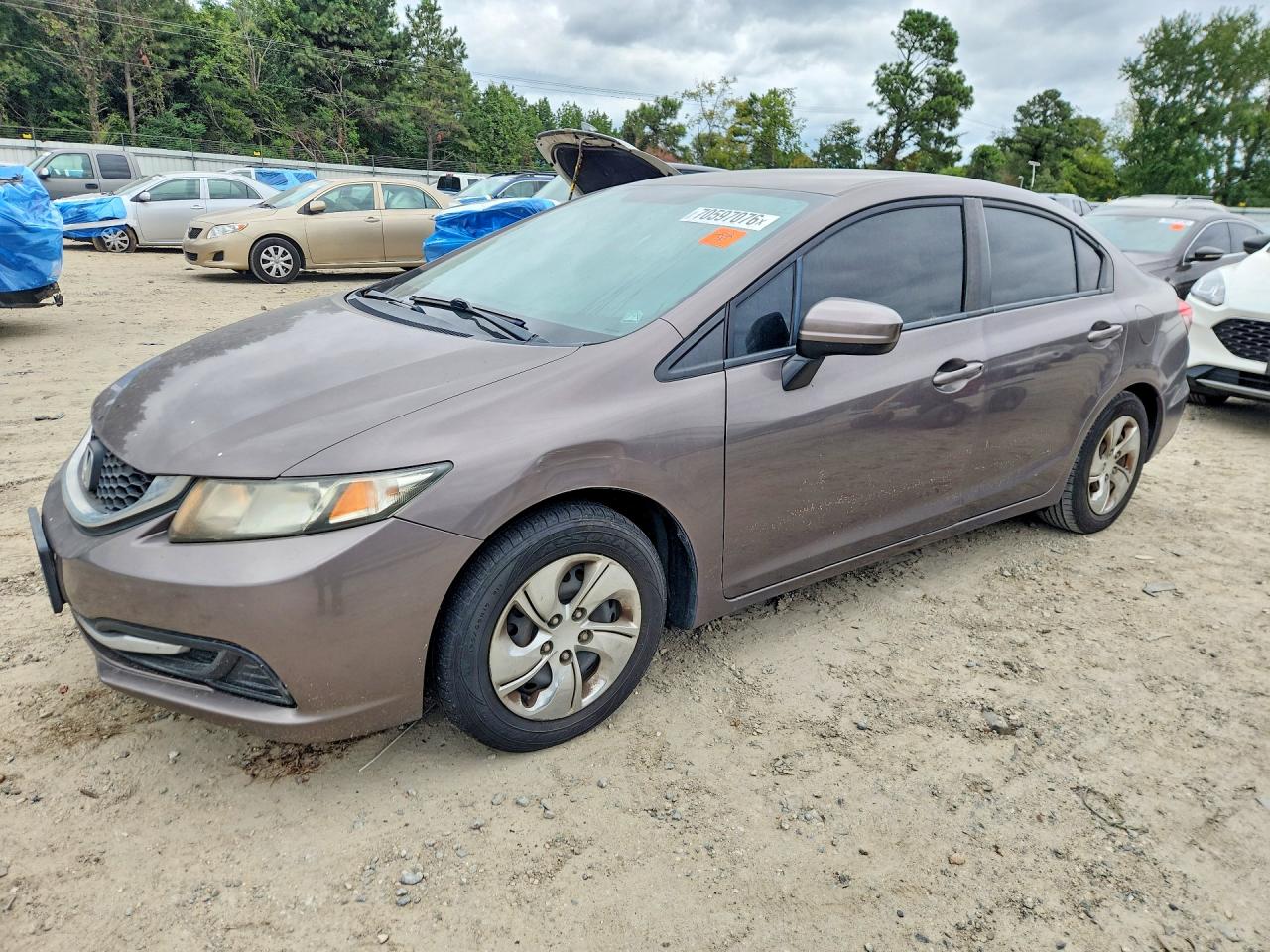 2015 HONDA CIVIC LX | 19XFB2F57FE261970 | UPCARS