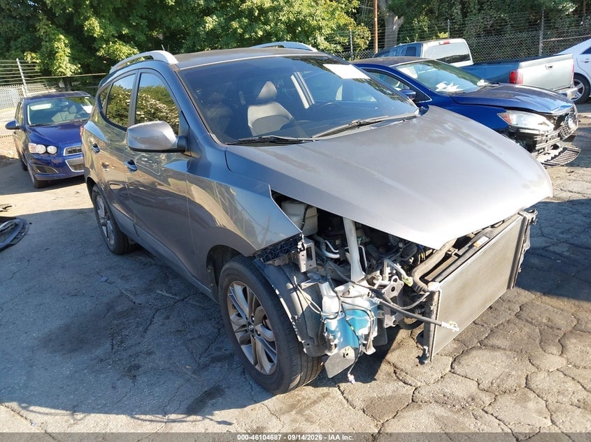 2015 HYUNDAI TUCSON SE | KM8JUCAG3FU055304 | UPCARS