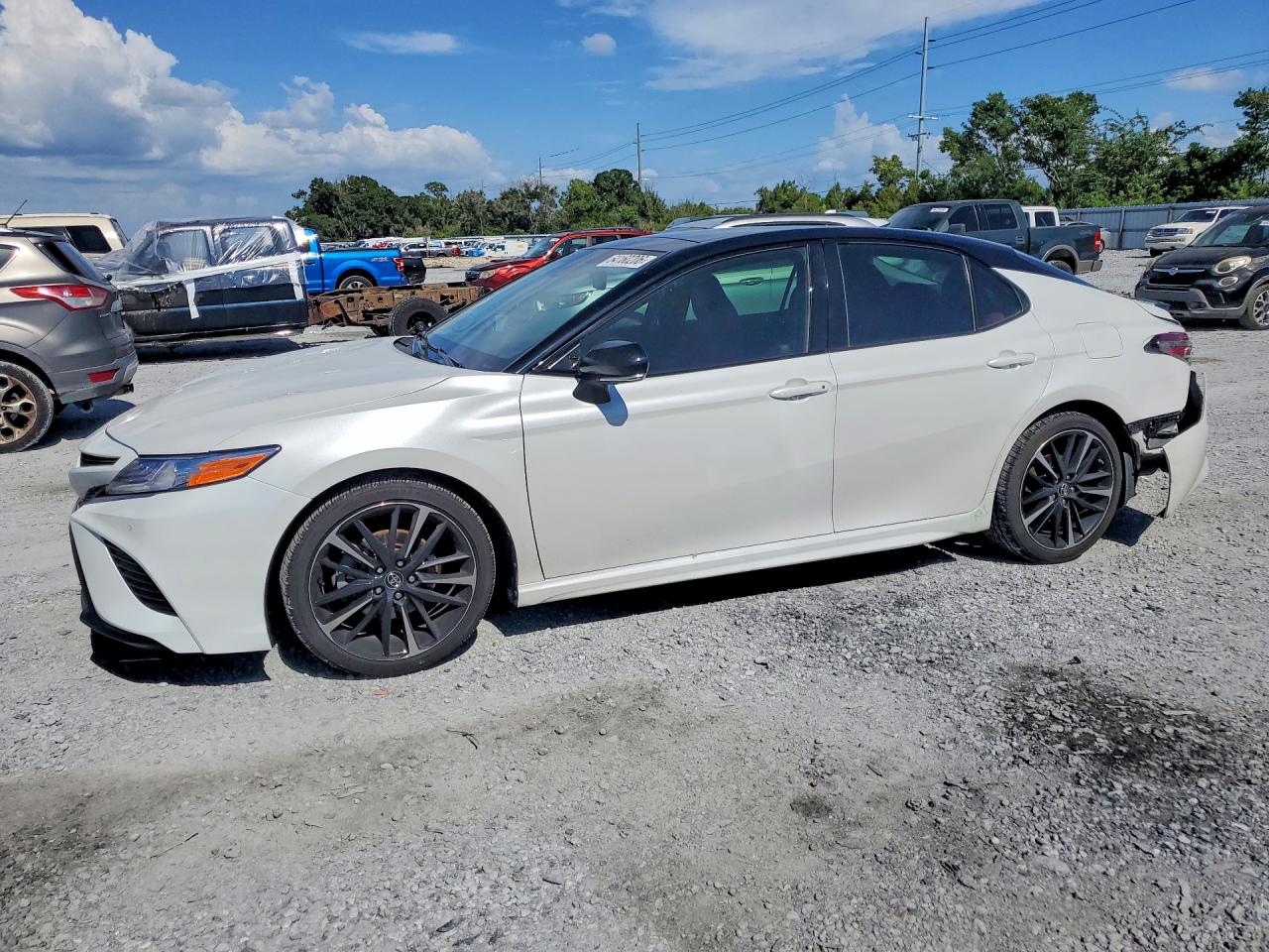 2018 TOYOTA CAMRY XSE | 4T1B61HK1JU136193 | UPCARS