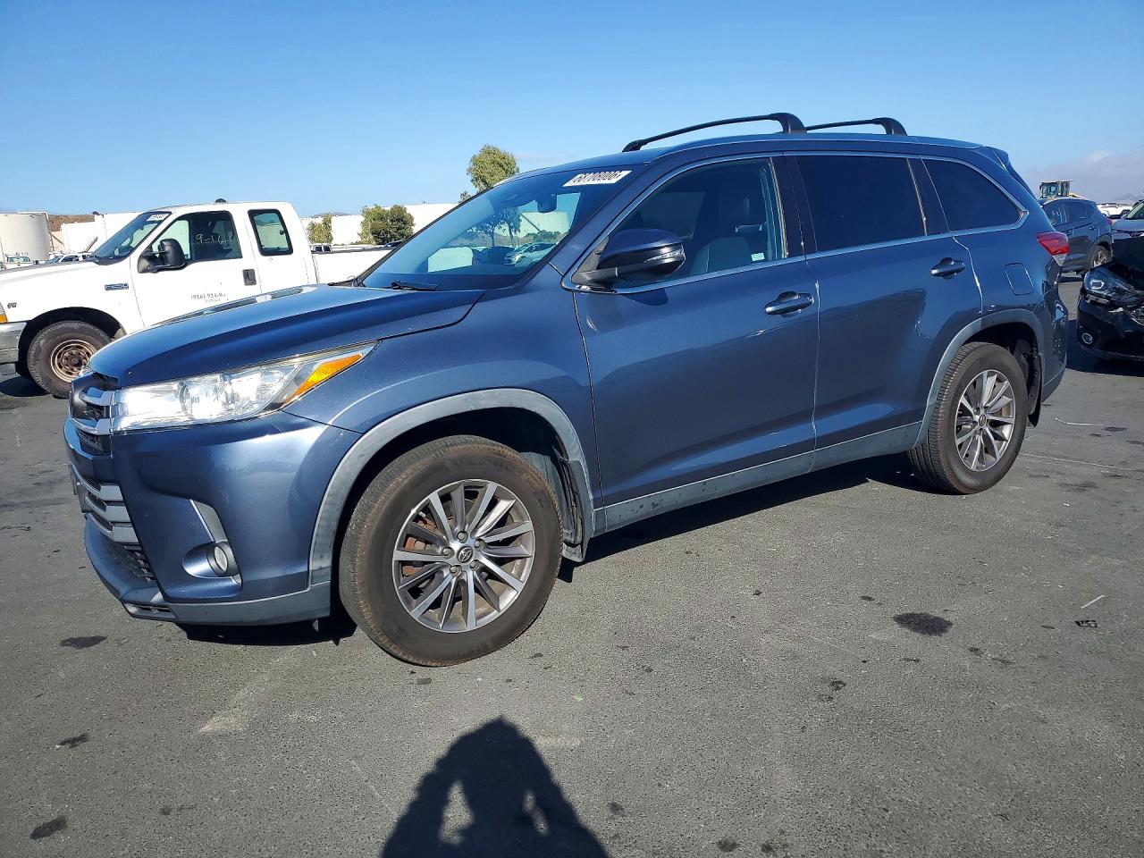 2019 TOYOTA HIGHLANDER XLE | 5TDJZRFH8KS724692 | UPCARS