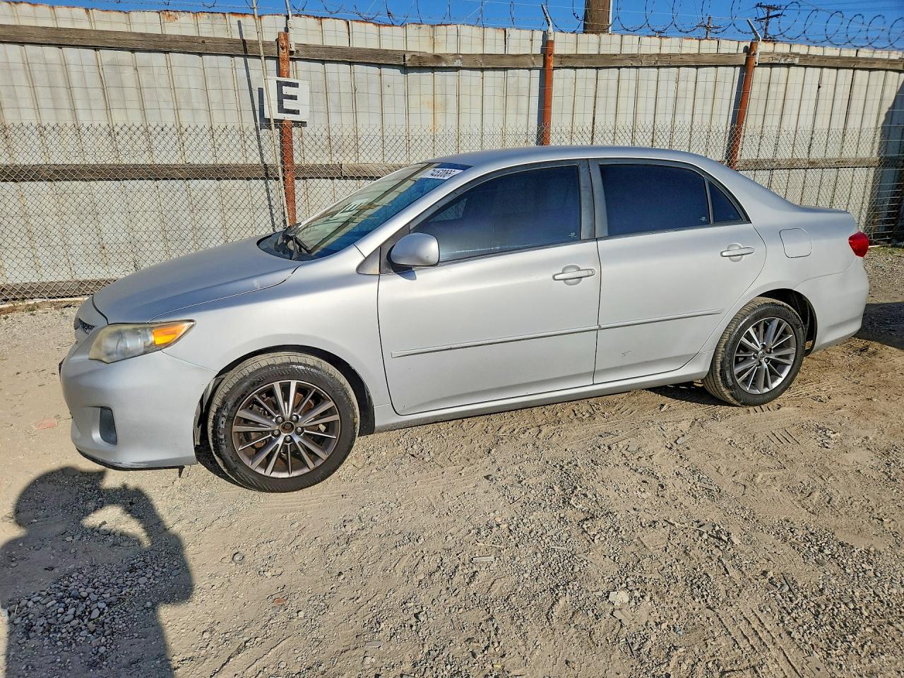 2011 TOYOTA COROLLA LE | 2T1BU4EE4BC752317 | UPCARS