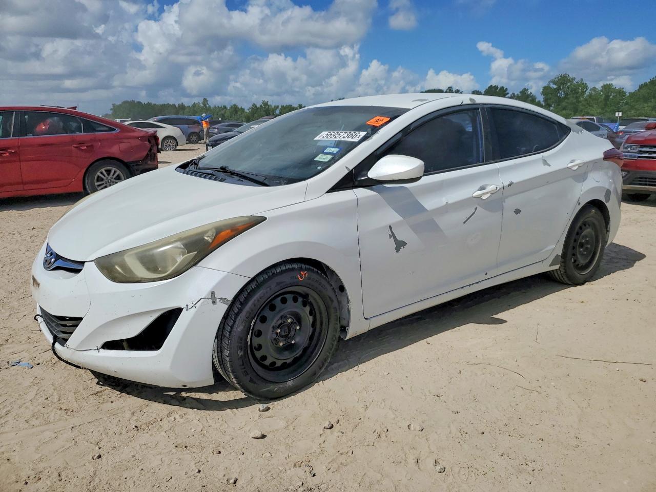 2016 HYUNDAI ELANTRA SE | 5NPDH4AE8GH745068 | UPCARS