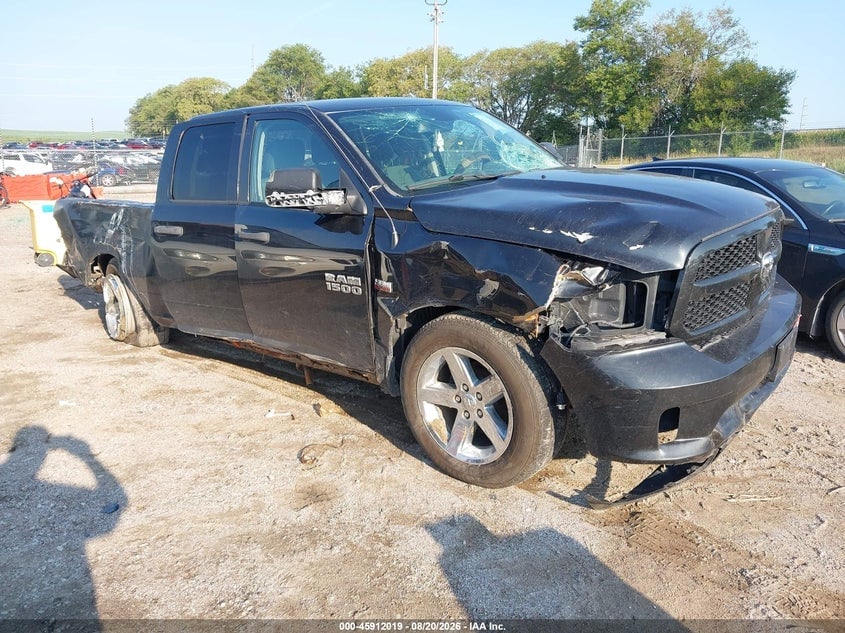 2015 RAM 1500 EXPRESS | 1C6RR7FT9FS699009 | UPCARS