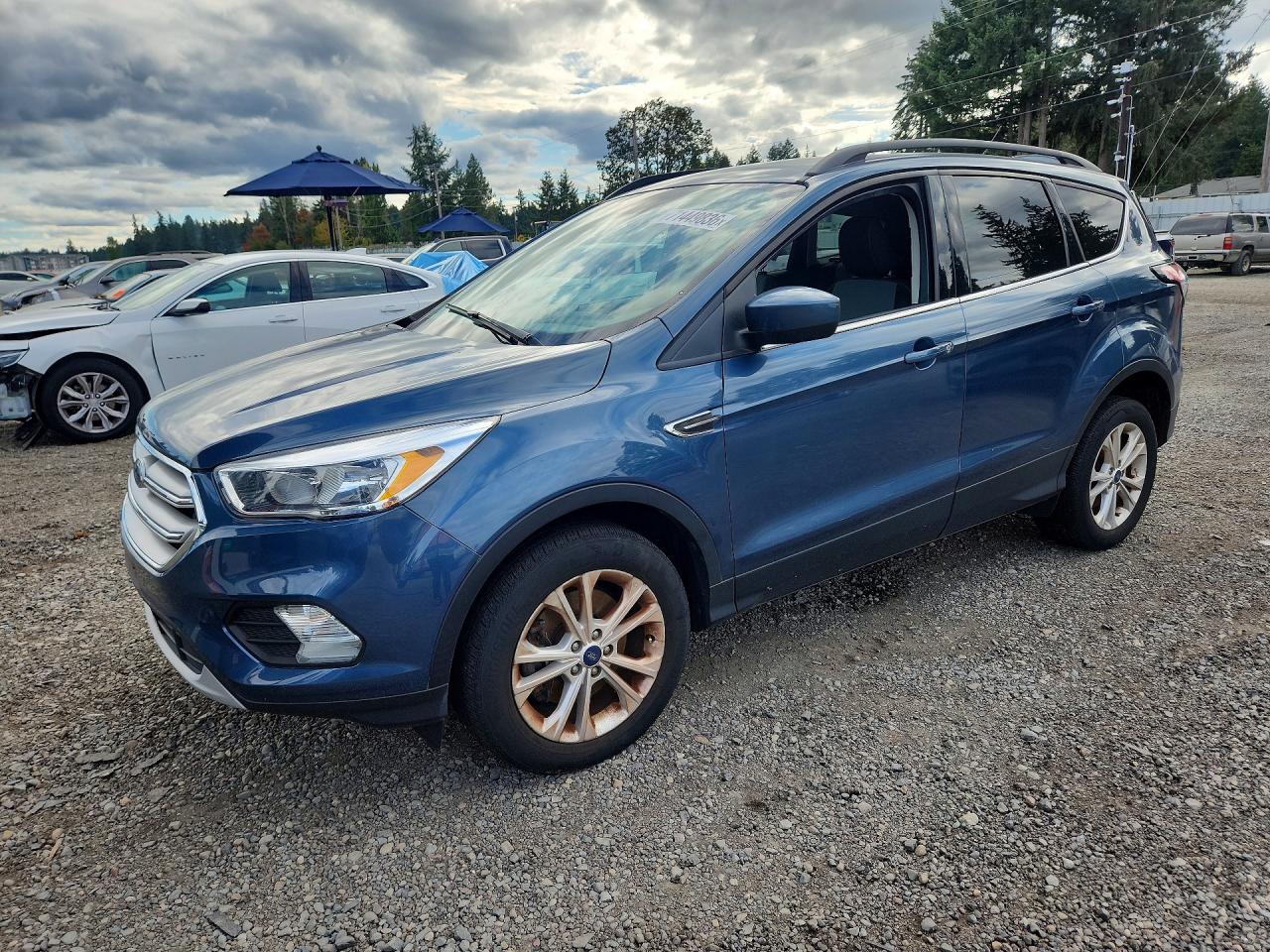 2018 FORD ESCAPE SE | 1FMCU9GD8JUB61944 | UPCARS