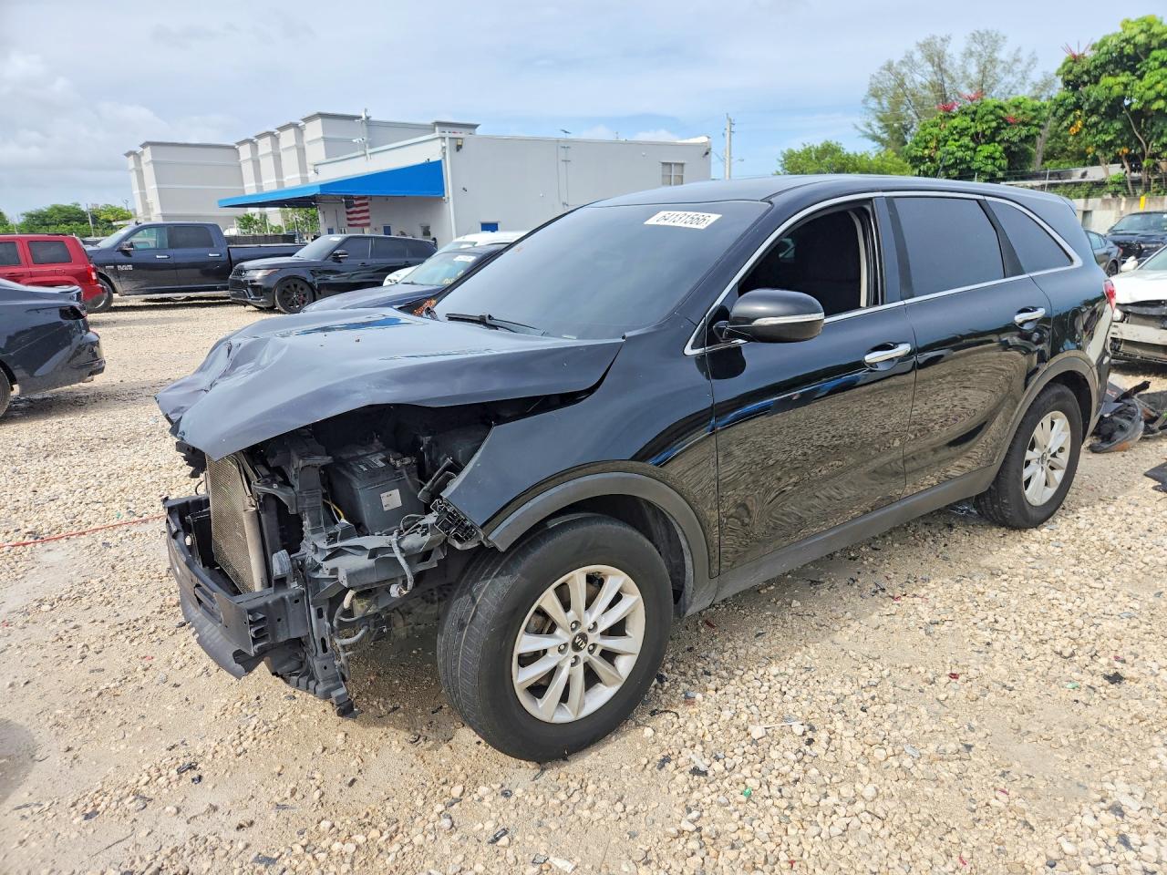 2019 KIA SORENTO LX | 5XYPG4A34KG499439 | UPCARS