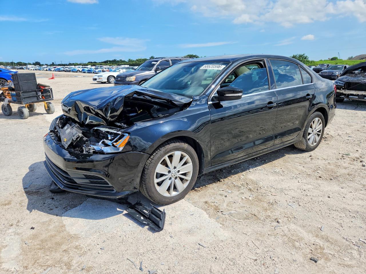 2015 VOLKSWAGEN JETTA SE | 3VWD07AJ1FM402808 | UPCARS