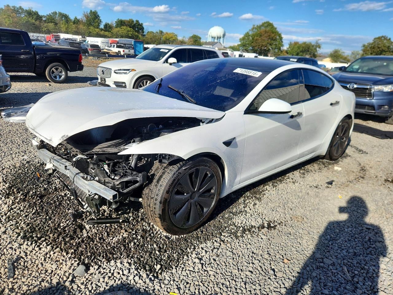 2022 TESLA MODEL S | 5YJSA1E64NF473708 | UPCARS