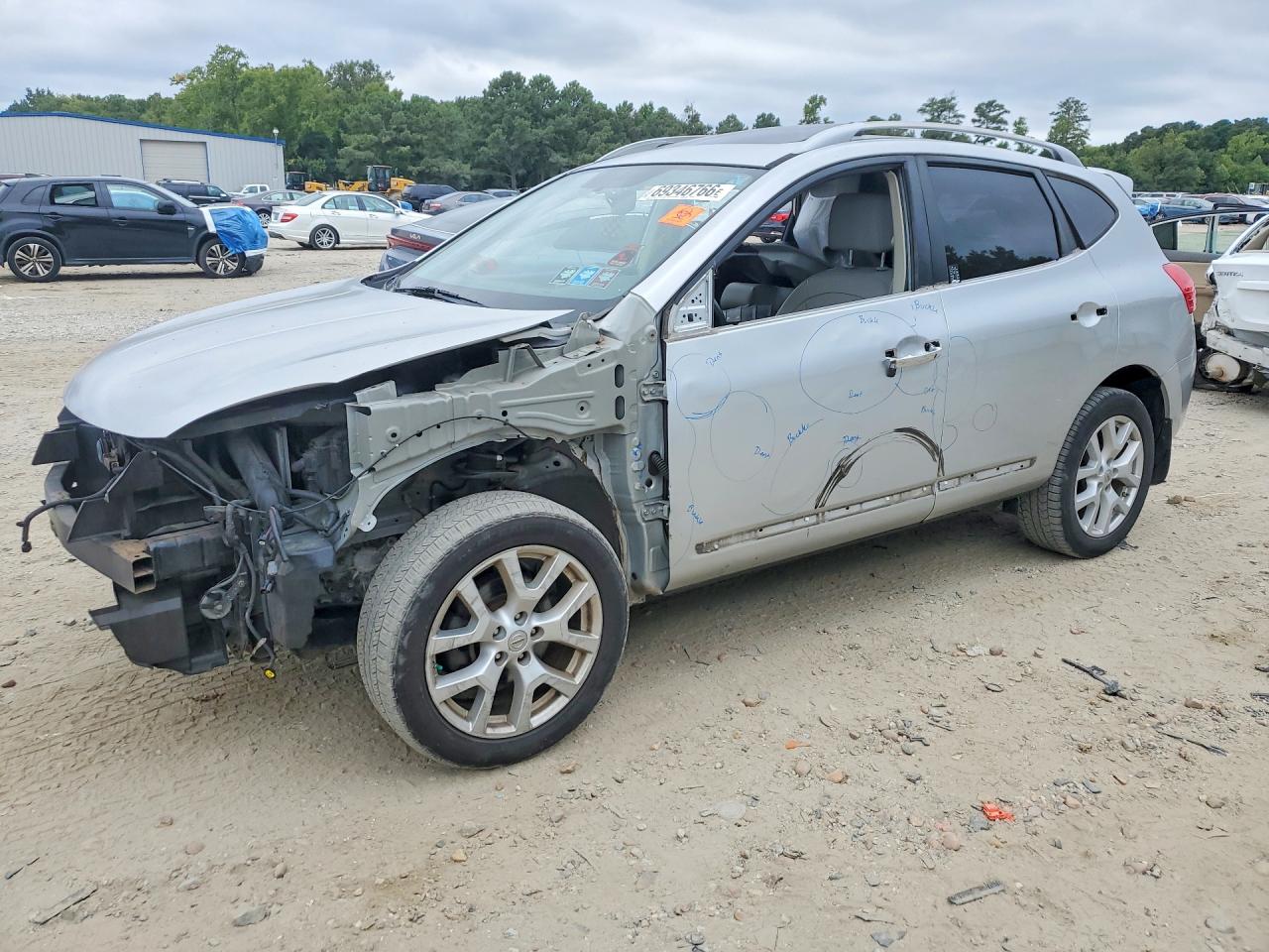 2013 NISSAN ROGUE S | JN8AS5MV0DW641397 | UPCARS