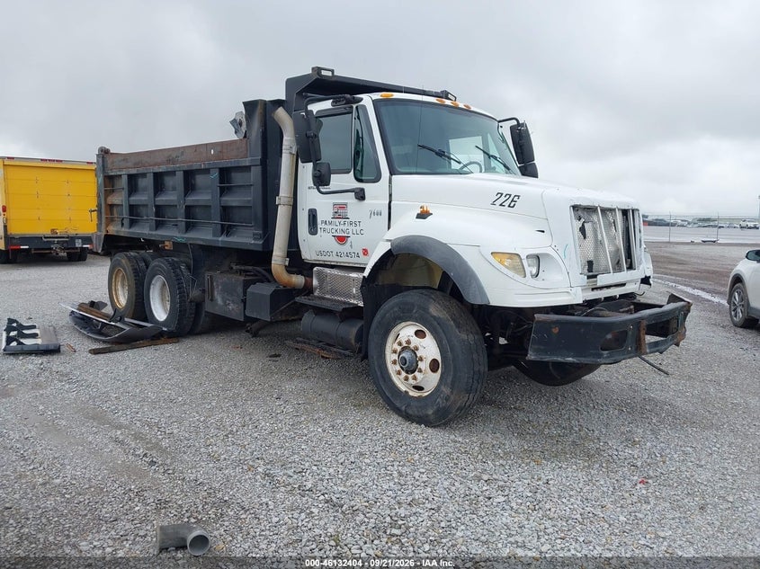 2004 INTERNATIONAL 7000 7600 | 1HTWYATT94J081209 | UPCARS