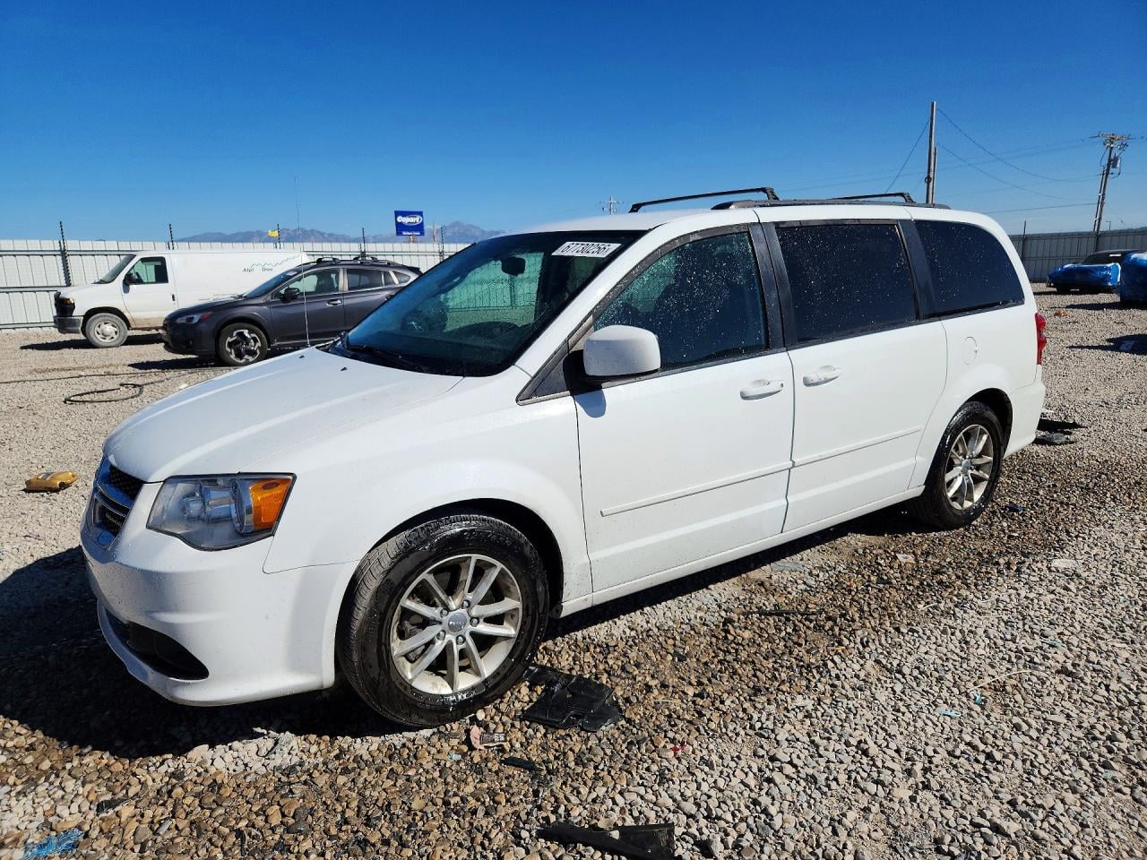 2016 DODGE CARAVAN SXT | 2C4RDGCG3GR335167 | UPCARS