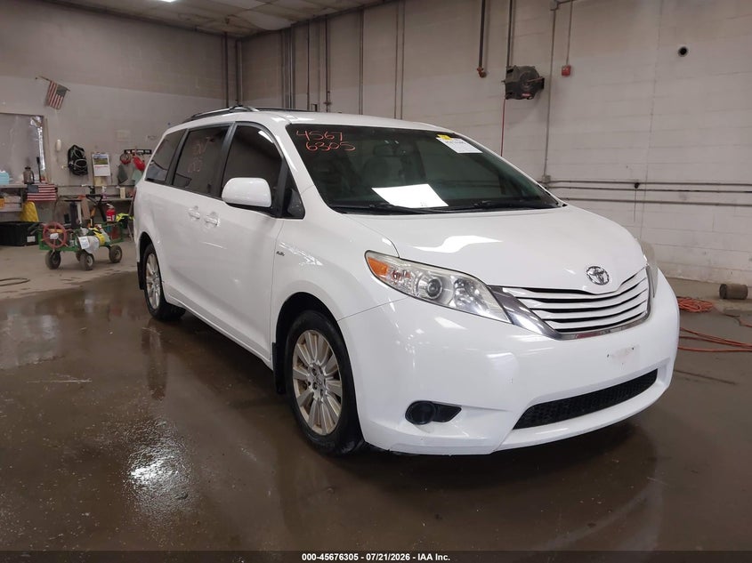 2017 TOYOTA SIENNA LE 7 PASSENGER | 5TDJZ3DC2HS166142 | UPCARS