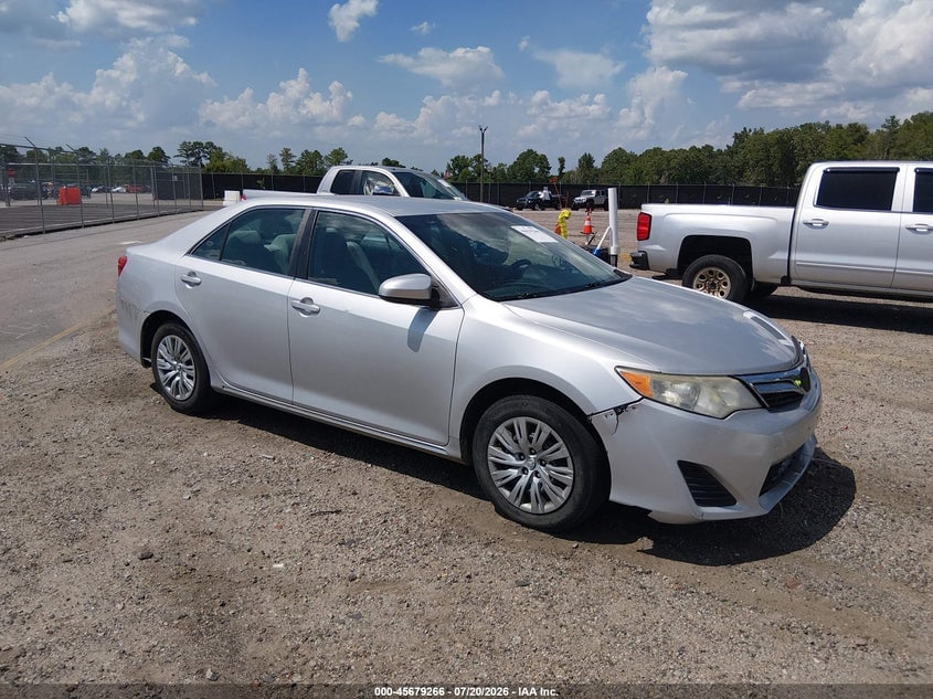 2014 TOYOTA CAMRY LE | 4T1BF1FKXEU367943 | UPCARS