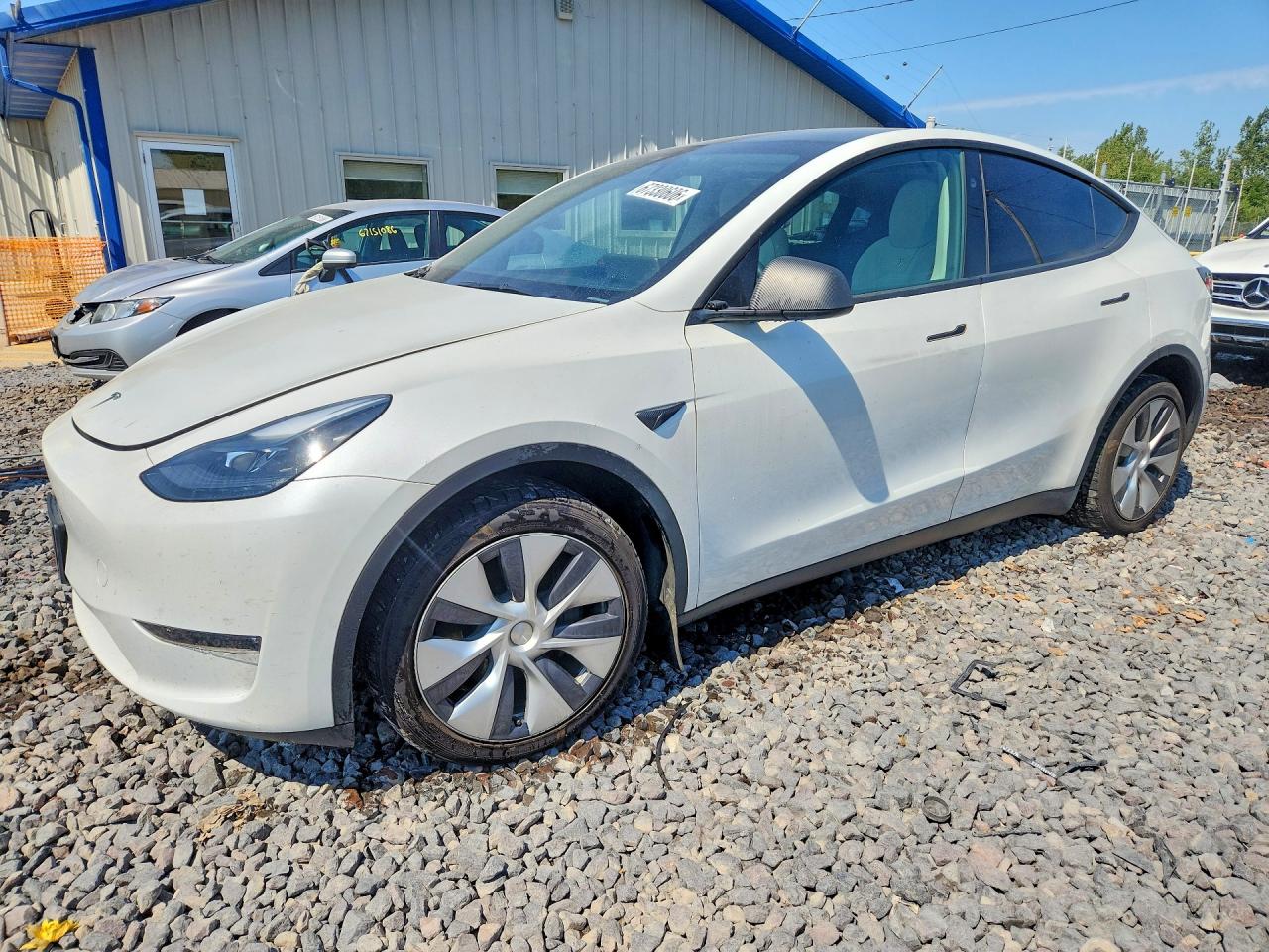 2024 TESLA MODEL Y | 7SAYGDEE7RA258332 | UPCARS
