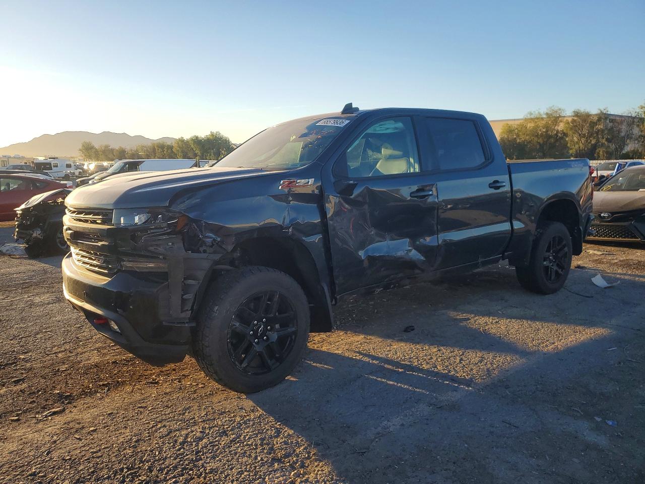 2021 CHEVROLET SILVERADO K1500 LT TRAIL BOSS | 1GCPYFED4MZ212696 | UPCARS