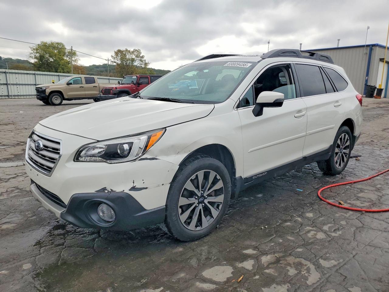 2017 SUBARU OUTBACK 3.6R LIMITED | 4S4BSENC1H3202578 | UPCARS