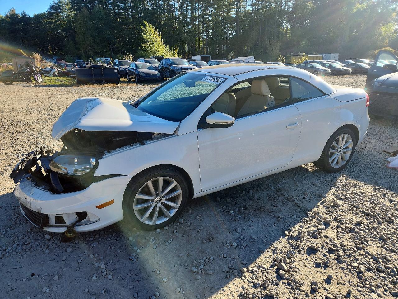 2013 VOLKSWAGEN EOS KOMFORT | WVWBW8AH5DV003575 | UPCARS