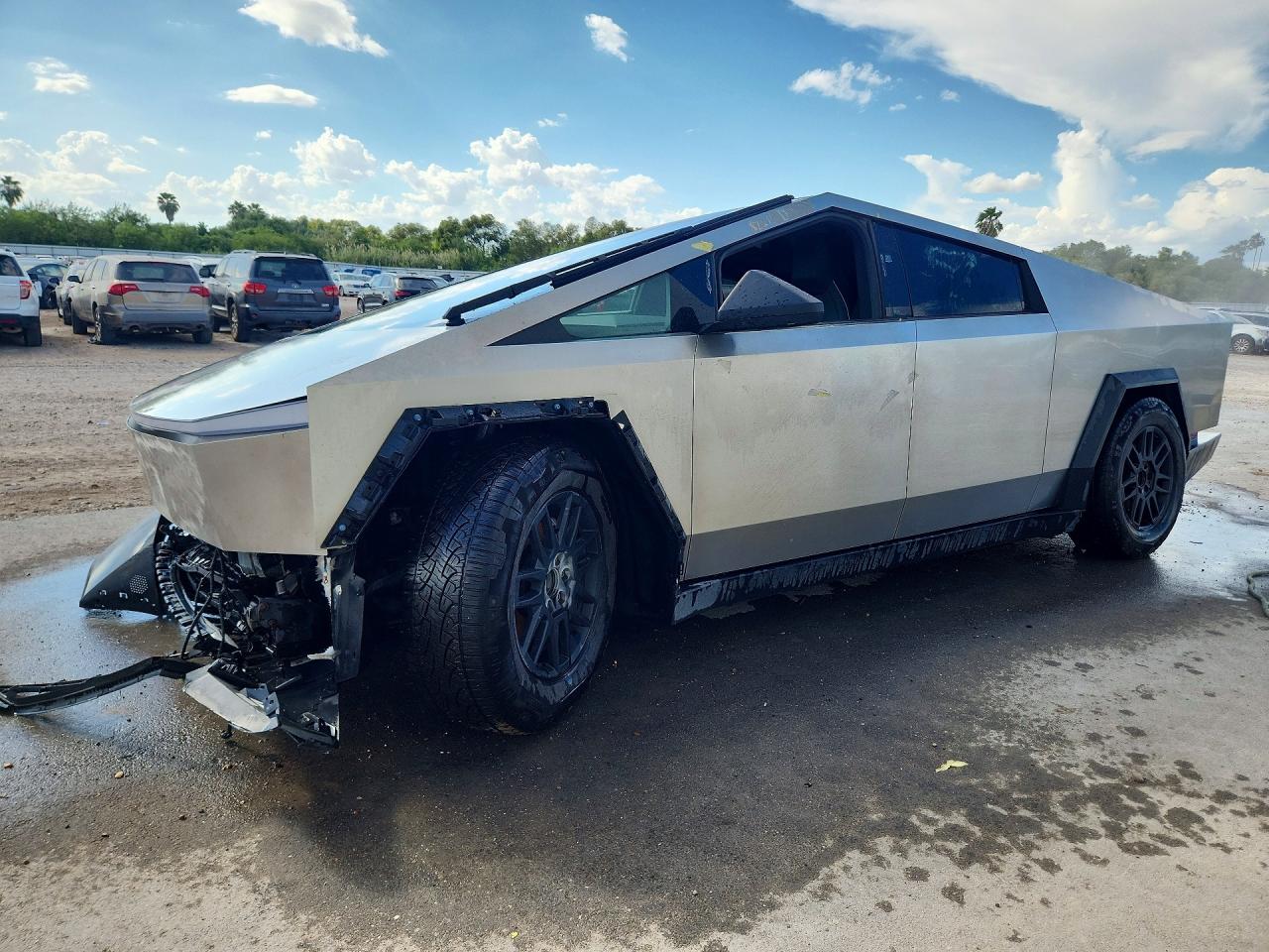 2026 TESLA CYBERTRUCK | 7G2CEHED6TA083149 | UPCARS