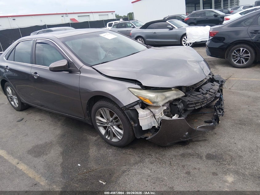 2015 TOYOTA CAMRY SE | 4T1BF1FK5FU083119 | UPCARS