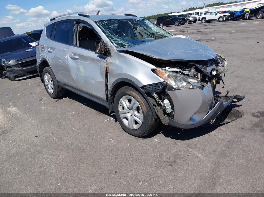 2015 TOYOTA RAV4 LE | JTMBFREV9FD154353 | UPCARS