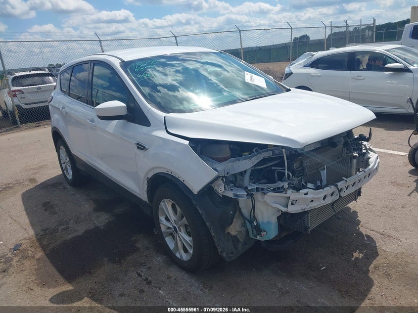 2017 FORD ESCAPE SE | 1FMCU9G90HUB80705 | UPCARS