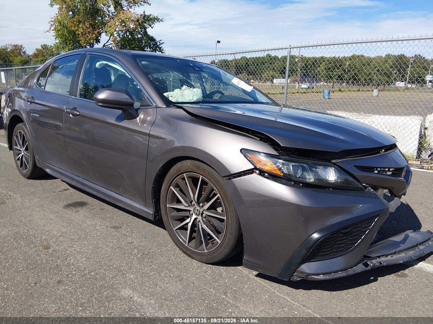 2021 TOYOTA CAMRY SE | 4T1G11AK1MU588633 | UPCARS