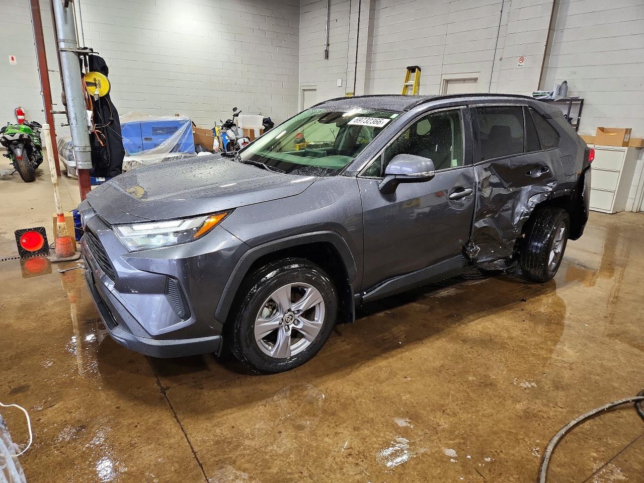 2023 TOYOTA RAV4 XLE | JTMRWRFV8PD185513 | UPCARS