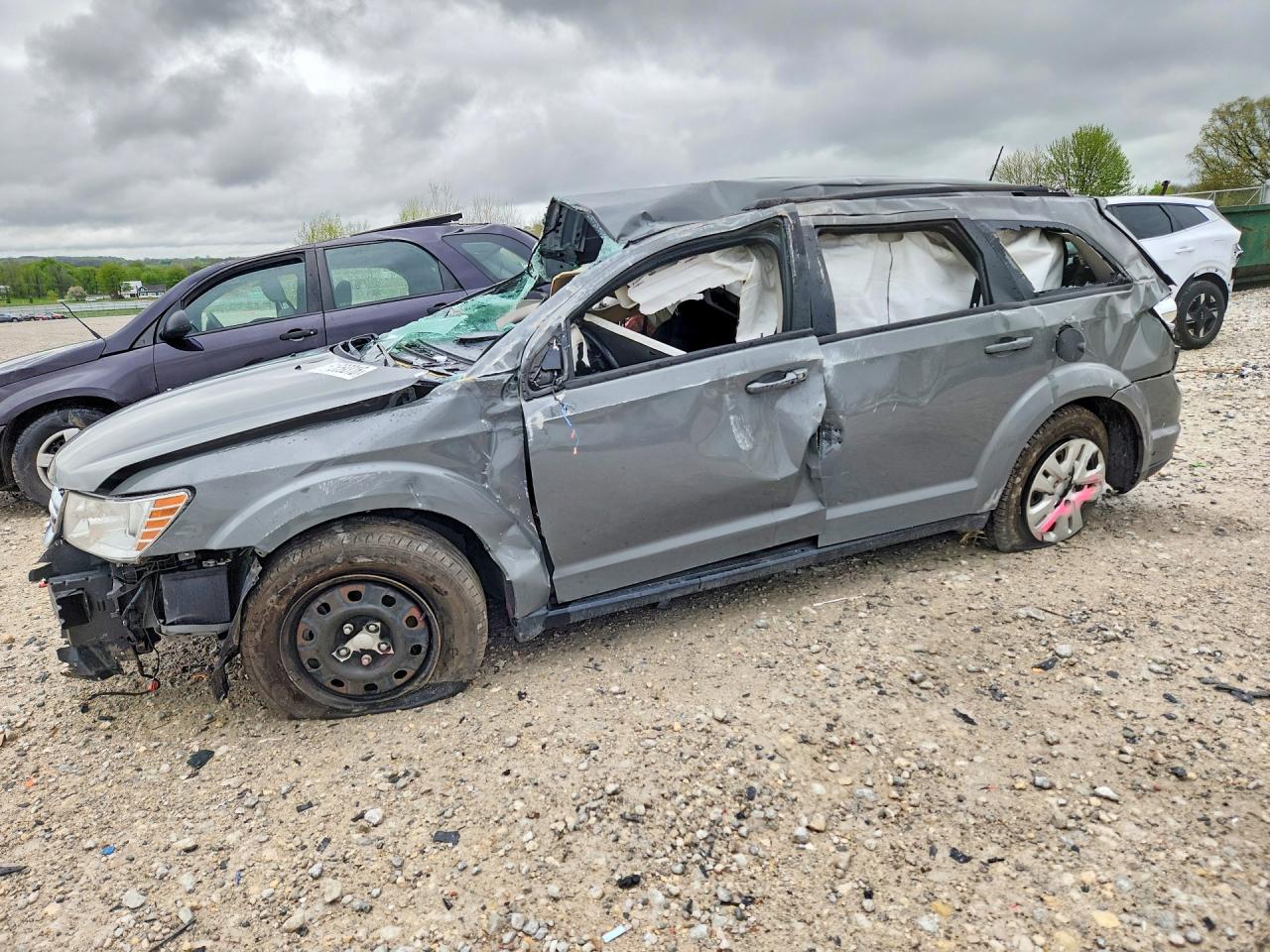 2019 DODGE JOURNEY SE | 3C4PDCBBXKT852297 | UPCARS