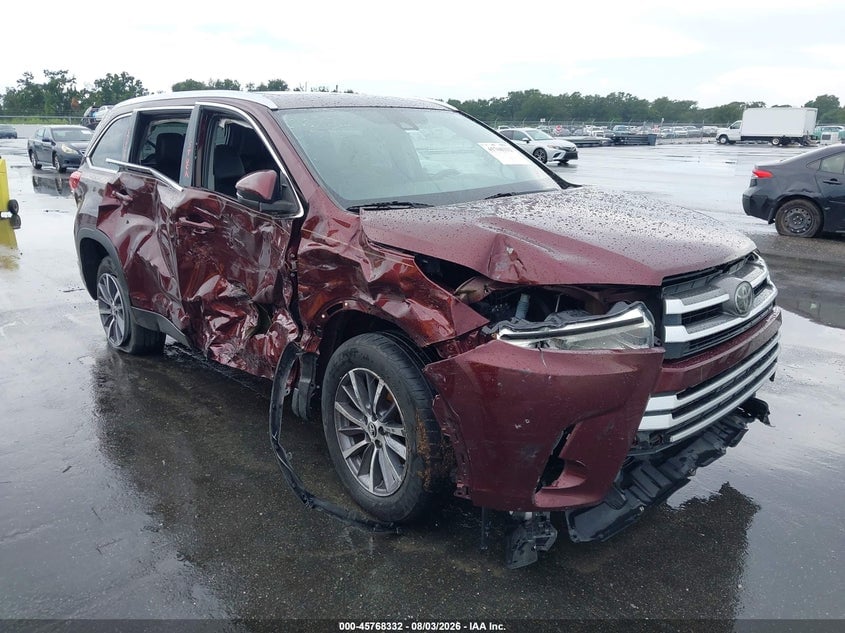 2019 TOYOTA HIGHLANDER XLE | 5TDKZRFH8KS291444 | UPCARS