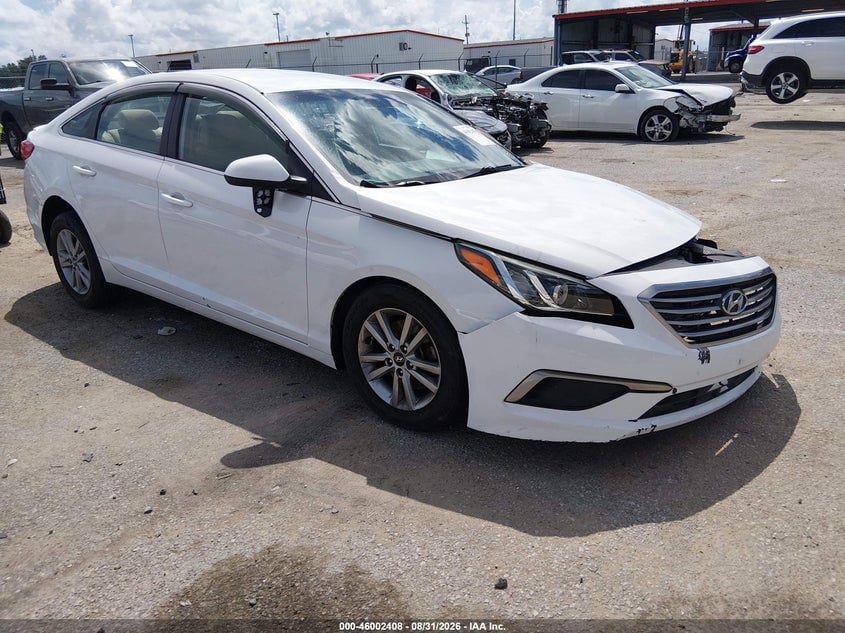 2017 HYUNDAI SONATA SE | 5NPE24AF3HH501098 | UPCARS