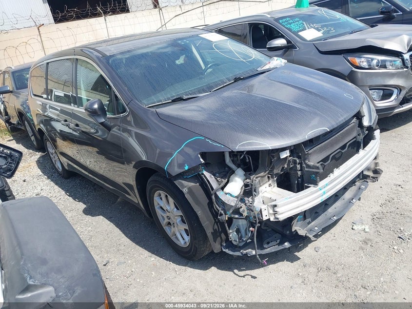 2017 CHRYSLER PACIFICA LX | 2C4RC1CG9HR705426 | UPCARS