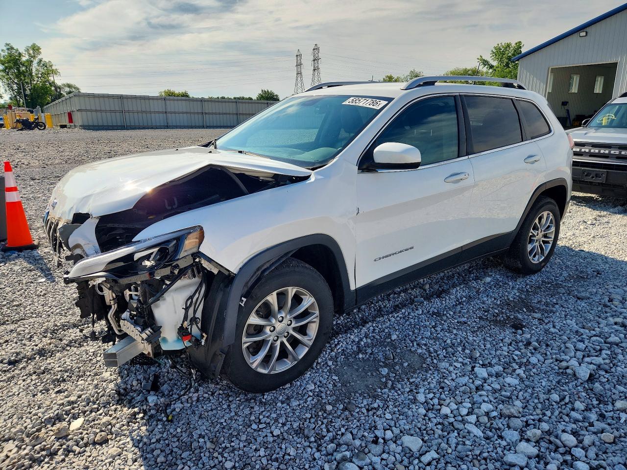 2019 JEEP CHEROKEE LATITUDE PLUS | 1C4PJMLN6KD123517 | UPCARS