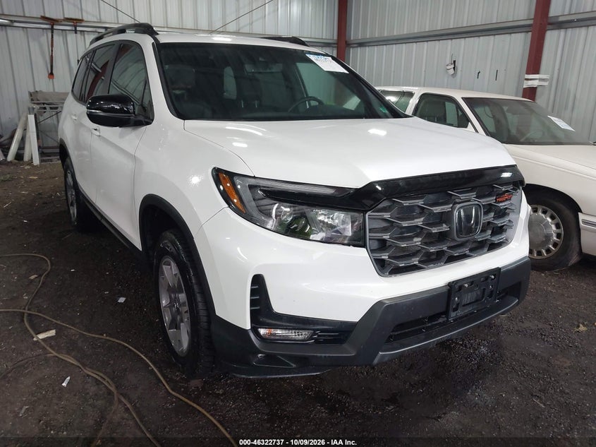 2023 HONDA PASSPORT AWD TRAILSPORT | 5FNYF8H62PB024966 | UPCARS