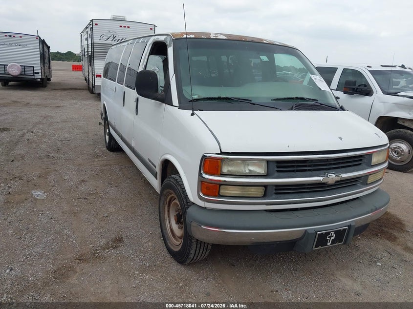 2001 CHEVROLET EXPRESS | 1GAHG39R011208952 | UPCARS