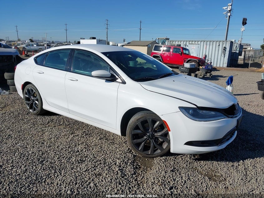 2015 CHRYSLER 200 S | 1C3CCCBGXFN516088 | UPCARS