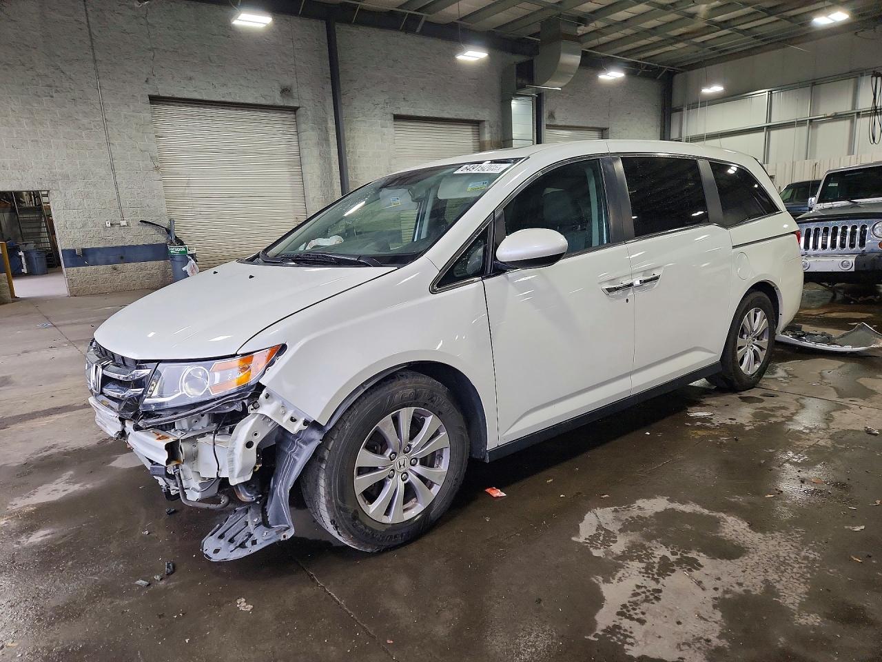 2016 HONDA ODYSSEY EXL | 5FNRL5H6XGB033684 | UPCARS
