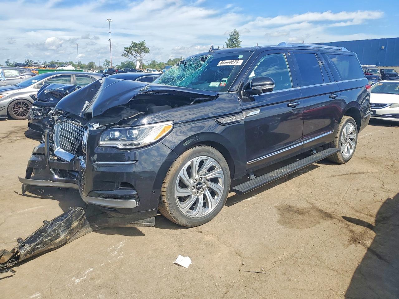 2024 LINCOLN NAVIGATOR L | 5LMJJ3NG0REL02714 | UPCARS