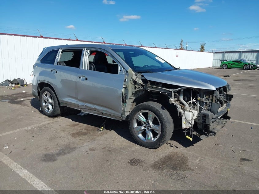 2019 TOYOTA HIGHLANDER LIMITED | 5TDDZRFH4KS951021 | UPCARS