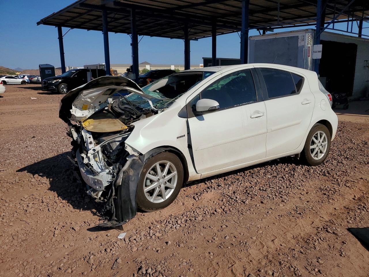 2013 TOYOTA PRIUS FOUR | JTDKDTB33D1543669 | UPCARS