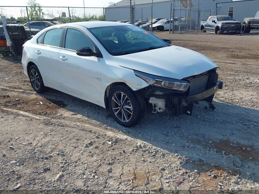 2024 KIA FORTE LXS | 3KPF24AD3RE841229 | UPCARS