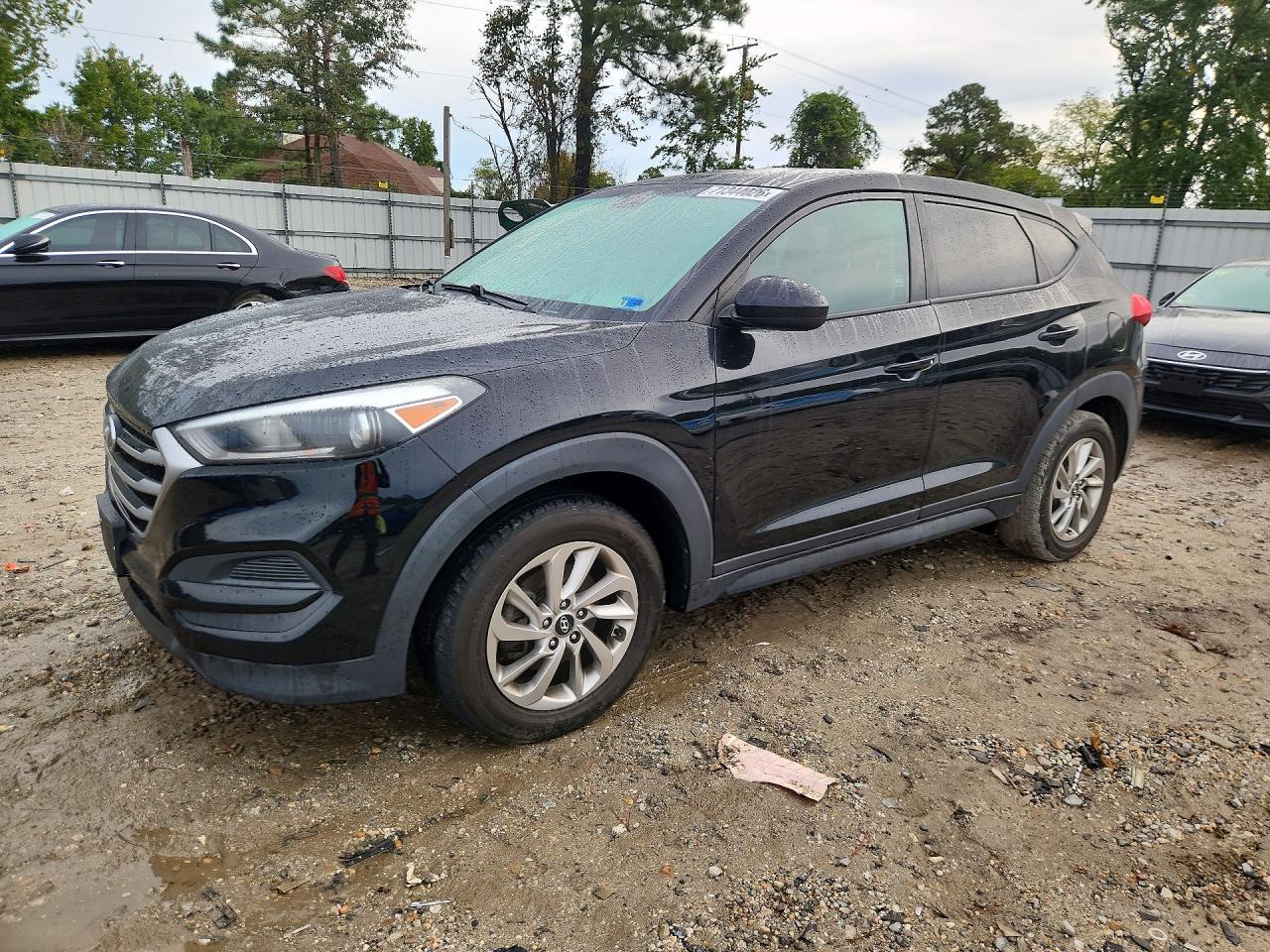 2018 HYUNDAI TUCSON SE | KM8J2CA41JU719393 | UPCARS