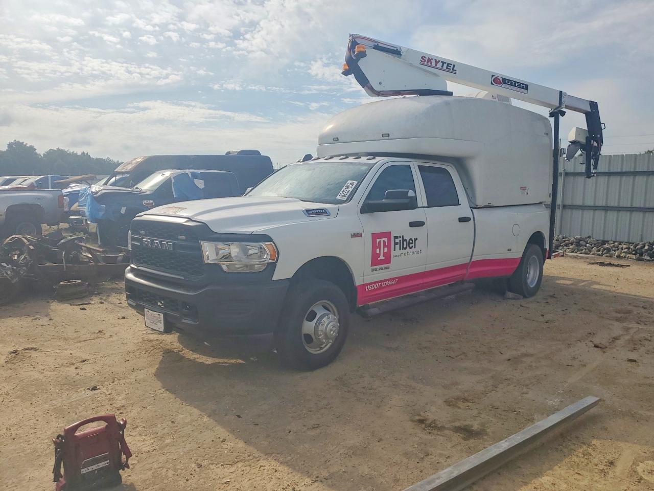 2022 RAM 3500 TRADESMAN | 3C63RRGJ1NG206928 | UPCARS