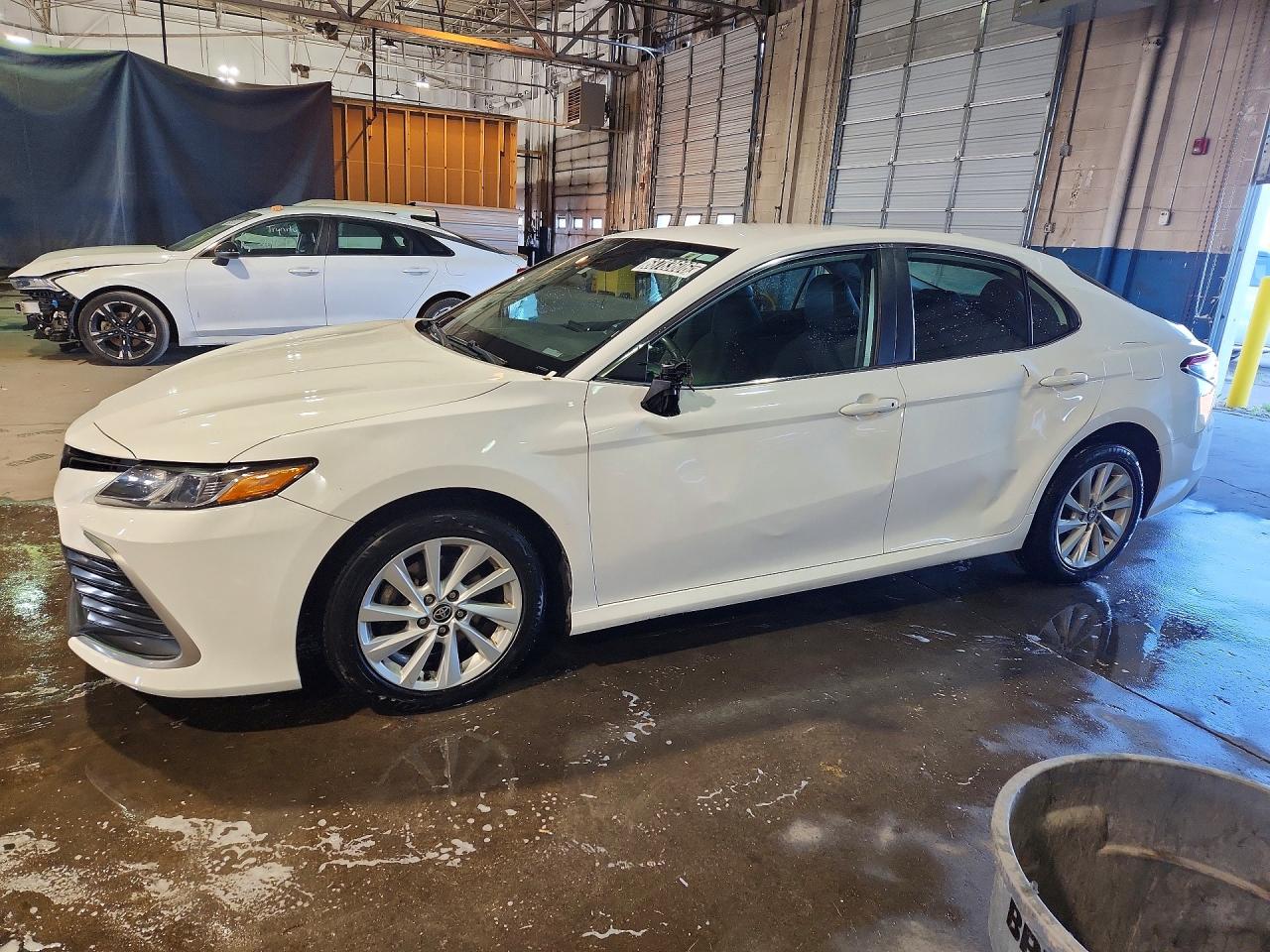 2021 TOYOTA CAMRY LE | 4T1C11AKXMU575040 | UPCARS