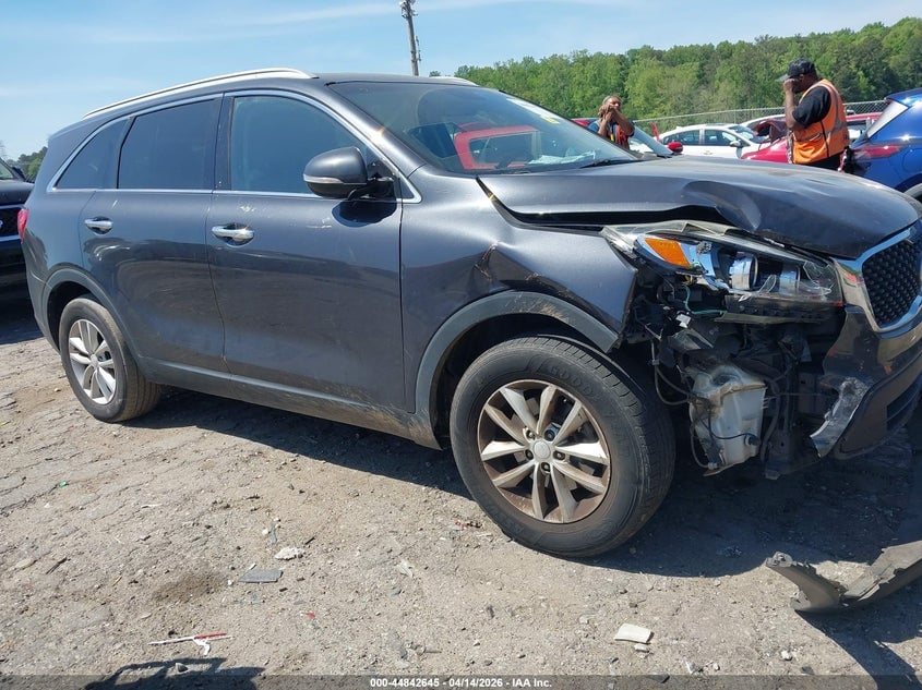 2018 KIA SORENTO 2.4L LX | 5XYPG4A31JG388362 | UPCARS