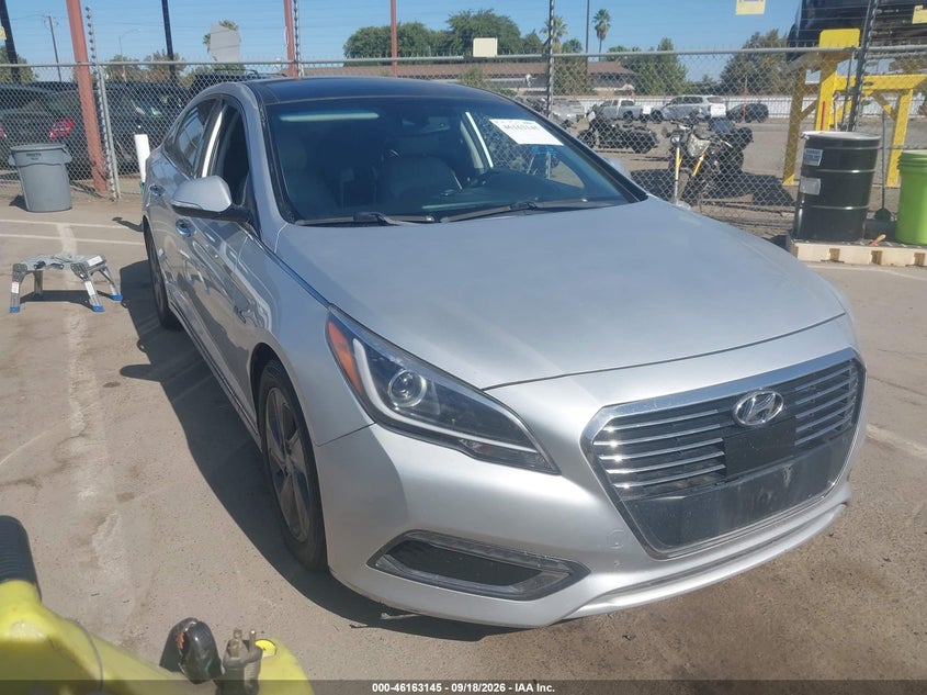 2017 HYUNDAI SONATA HYBRID LIMITED | KMHE34L16HA051111 | UPCARS
