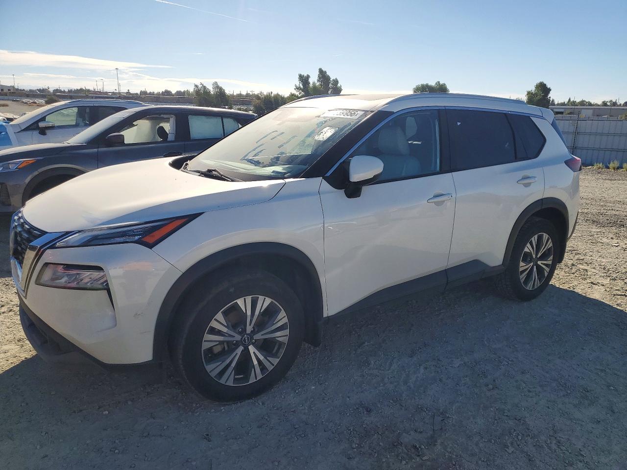 2022 NISSAN ROGUE SV | JN8BT3BB5NW337661 | UPCARS