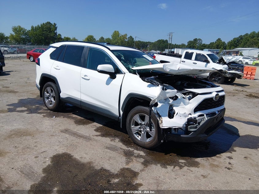 2024 TOYOTA RAV4 XLE | 2T3P1RFV2RC471046 | UPCARS